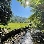 Marys Cottage, Grasmere, Dog Friendly, Hot Tub Casa de Campo