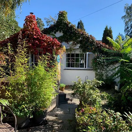 乡村民宿 Marys Cottage, Grasmere, Dog Friendly, Hot Tub 格拉斯米尔