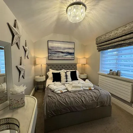 Marys Cottage, Grasmere, Dog Friendly, Hot Tub 格拉斯米尔