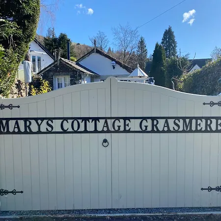 Marys Cottage, Grasmere, Dog Friendly, Hot Tub Landhaus Grasmere