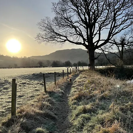 Marys Cottage, Grasmere, Dog Friendly, Hot Tub 乡村民宿