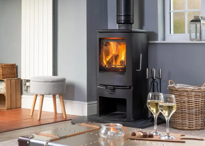 Marys Cottage, Grasmere, Dog Friendly, Hot Tub Grasmere