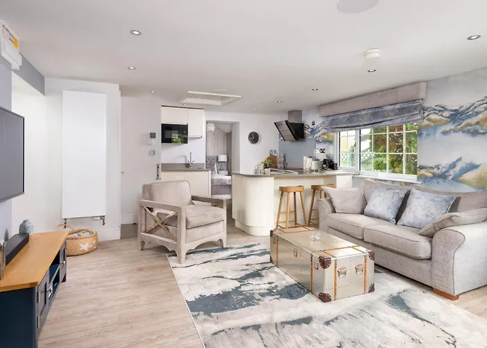 Country house Marys Cottage, Grasmere, Dog Friendly, Hot Tub *