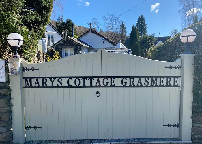 Marys Cottage, Grasmere, Dog Friendly, Hot Tub Country house Grasmere